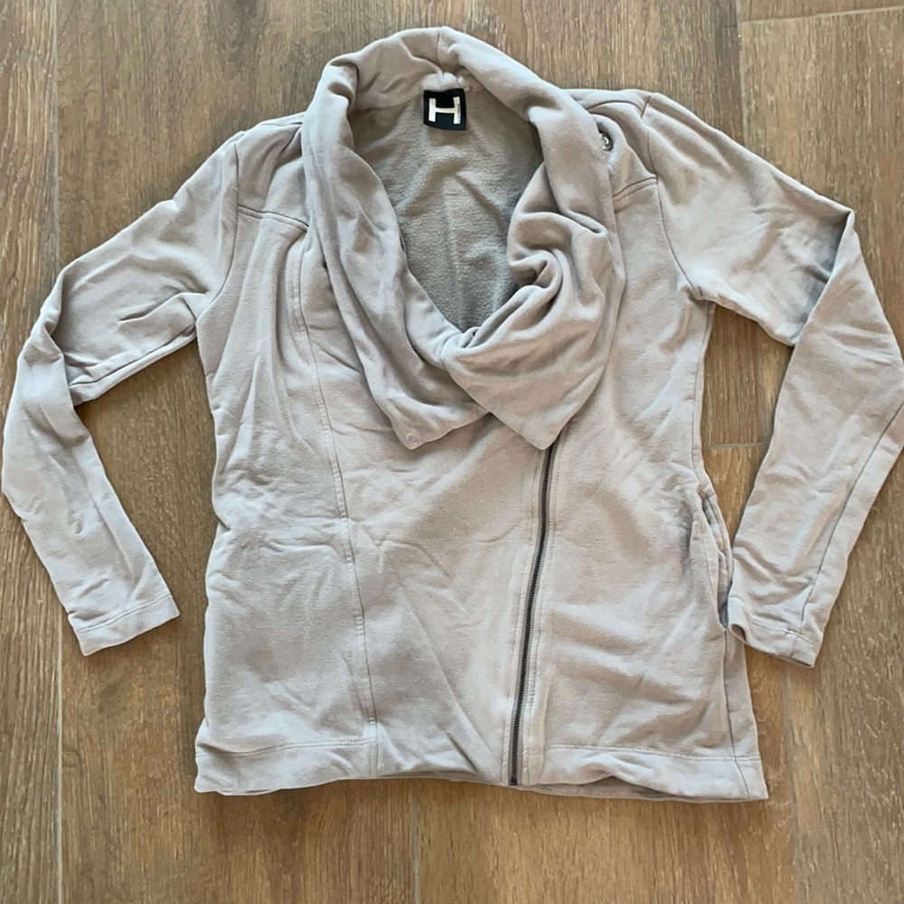 H by Bordeaux long sleeve jacket with marled collar. Size S.